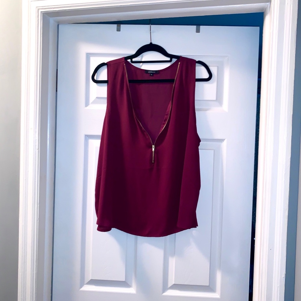 Ambiance Burgundy Gold Zip Sleeveless Blouse Plus Size 1X Workwear